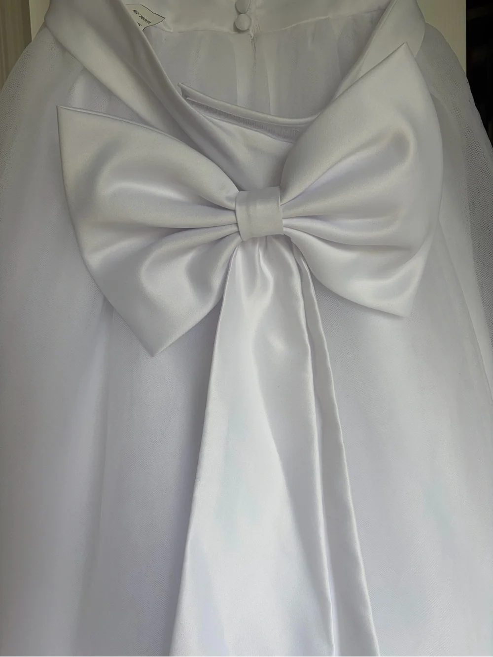 David's Bridal White Girls' Tulle Ball Gown - Picture 3 of 6